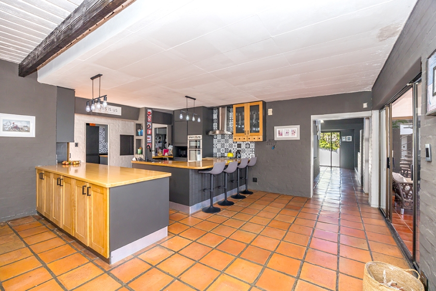 6 Bedroom Property for Sale in Brandwacht Western Cape